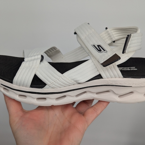 NEW Skechers womens On-the-go Glide Step 2.0 Sandal white black - Camden Size 8 - Picture 13 of 13